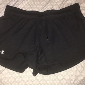 Women’s under armor shorts!